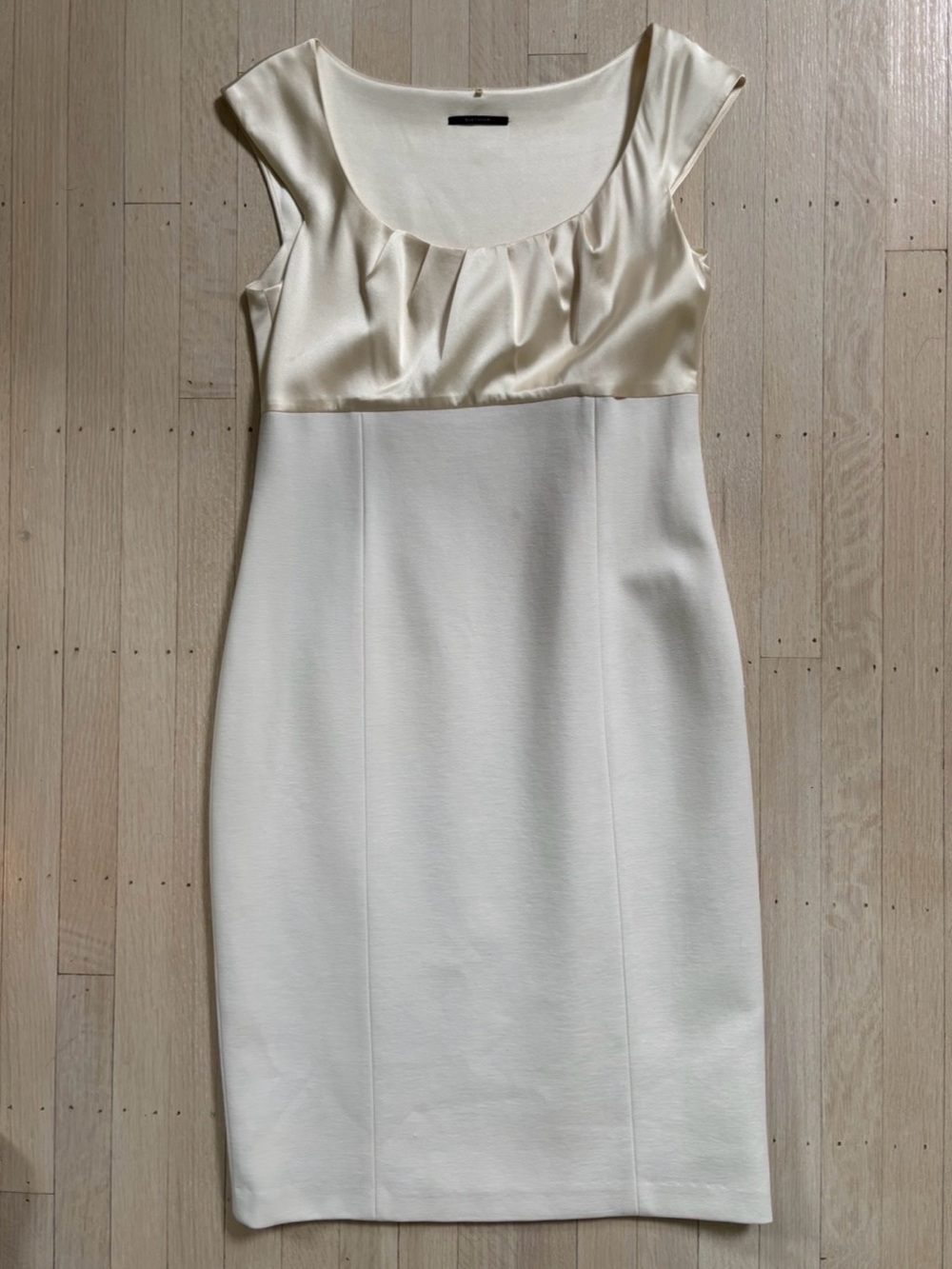 Elie Tahari Satin Ivory Dress
